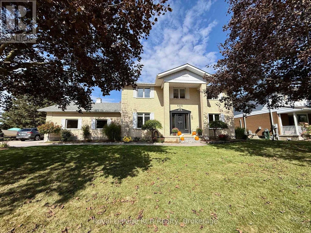 686 16TH STREET, HANOVER, ON N4N 3M3 - Image 3226594681.jpeg?d=l