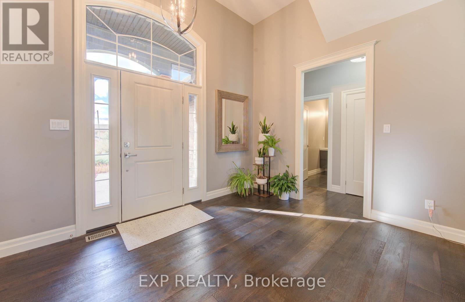 52 EDGEHILL DRIVE