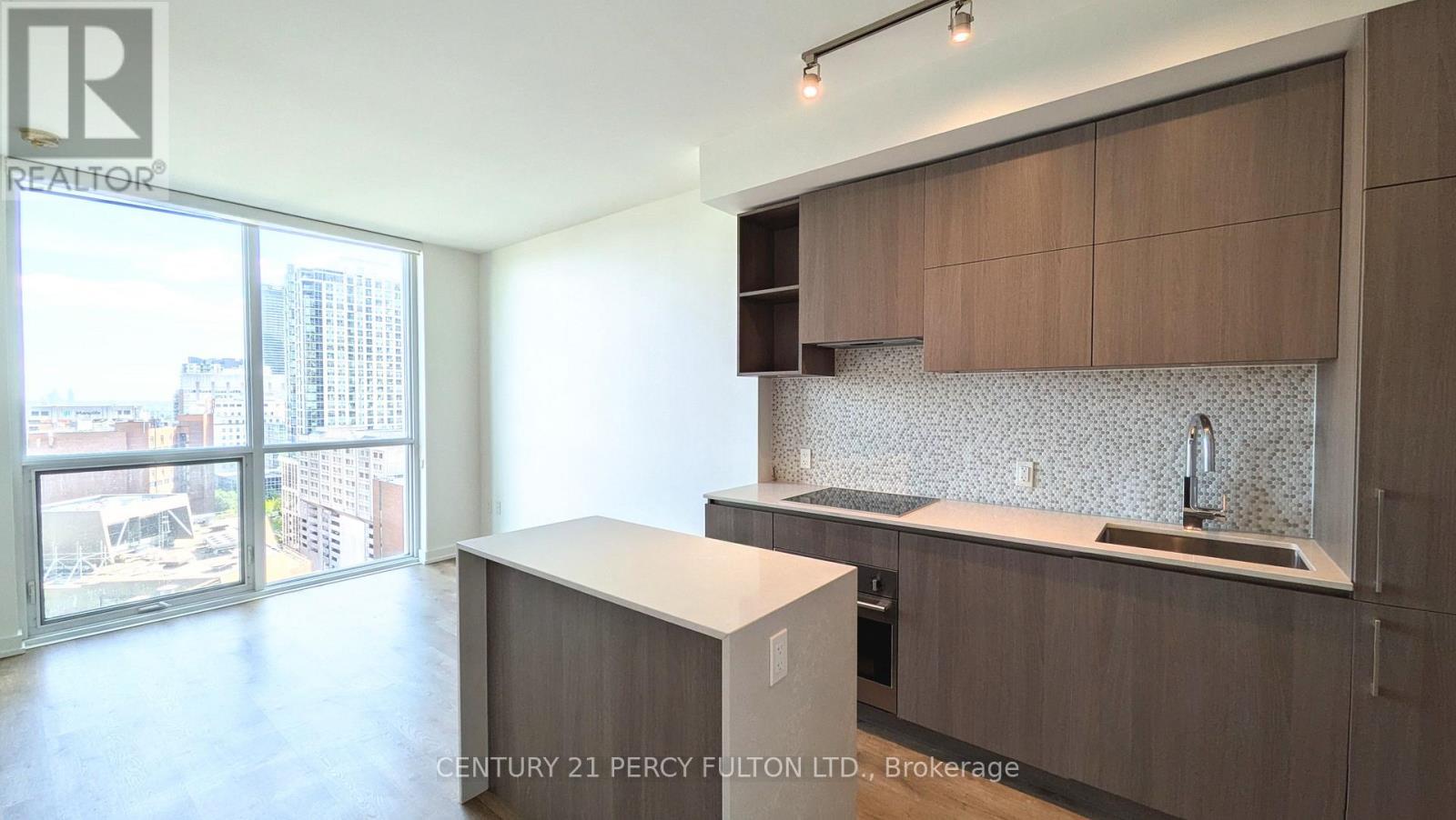1610 - 1 YORKVILLE AVENUE
