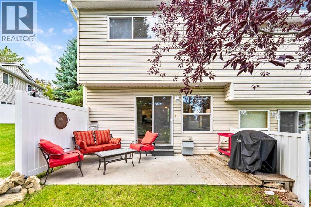 197 Somervale Point SW