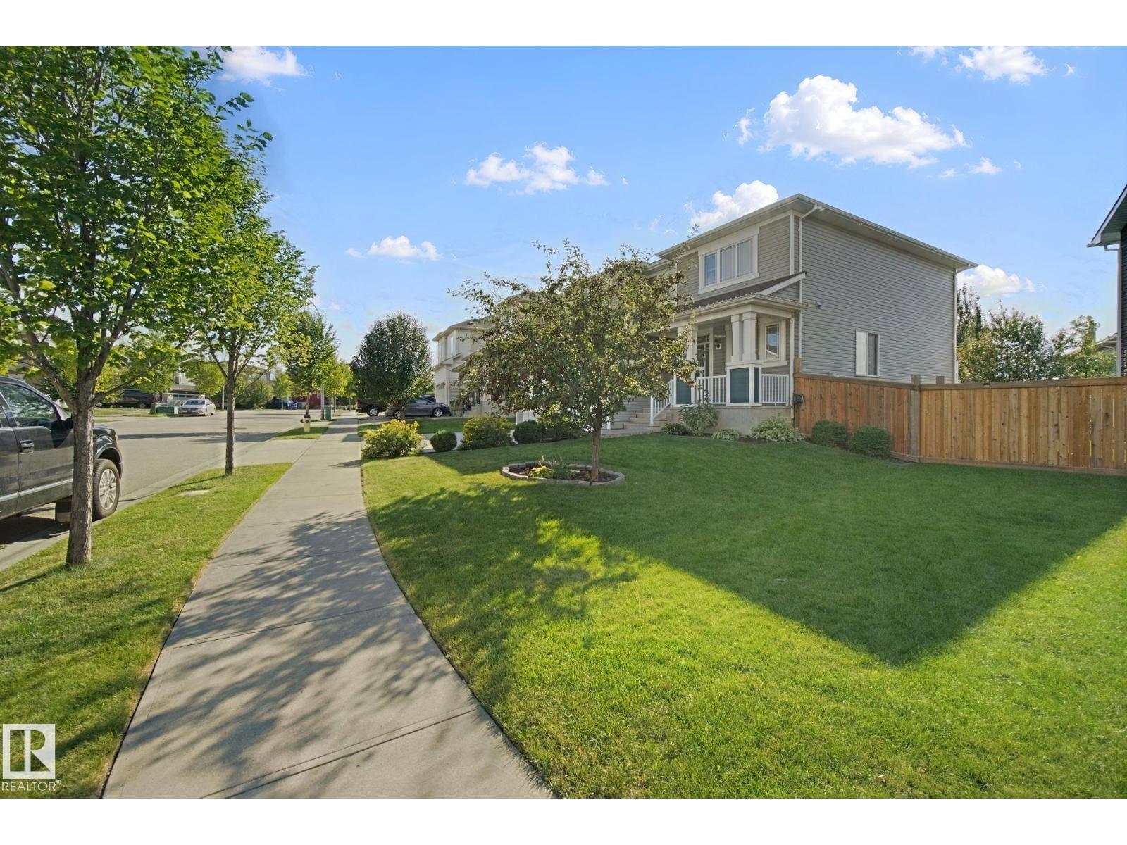 129 RIDEAU CR