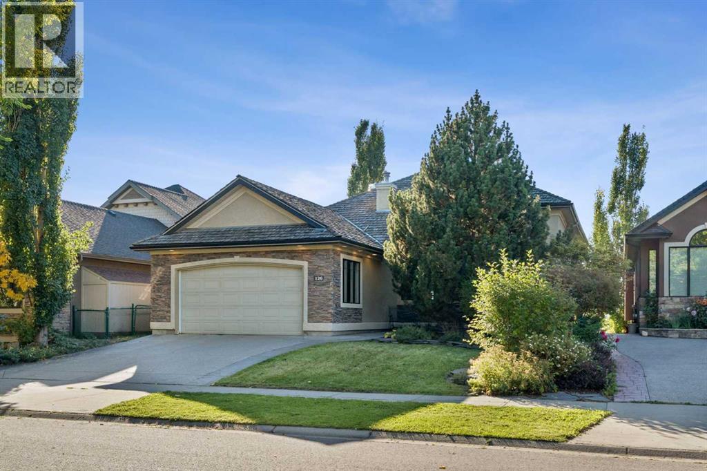 126 Mt Douglas Close SE