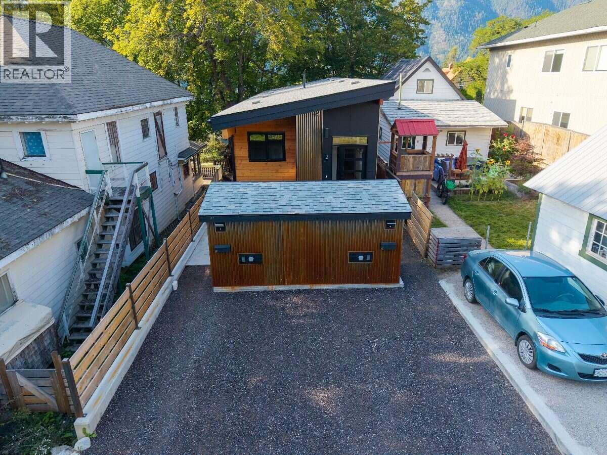 916 CARBONATE Street Unit# 2