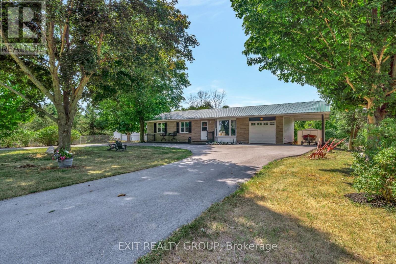1476 COUNTY RD 12 - Photo 2