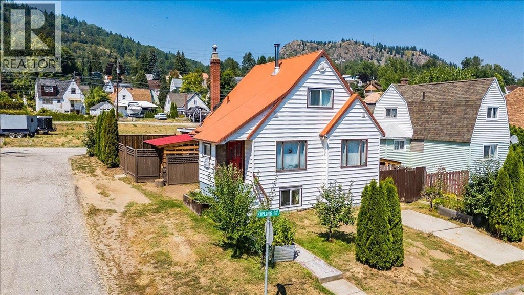 795 KIPLING STREET, WARFIELD, BC V1R 2A3 - Image 984604373.jpeg?d=l