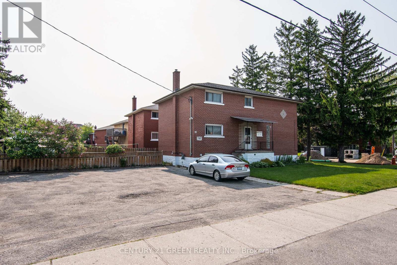 129 RIVER ROAD E