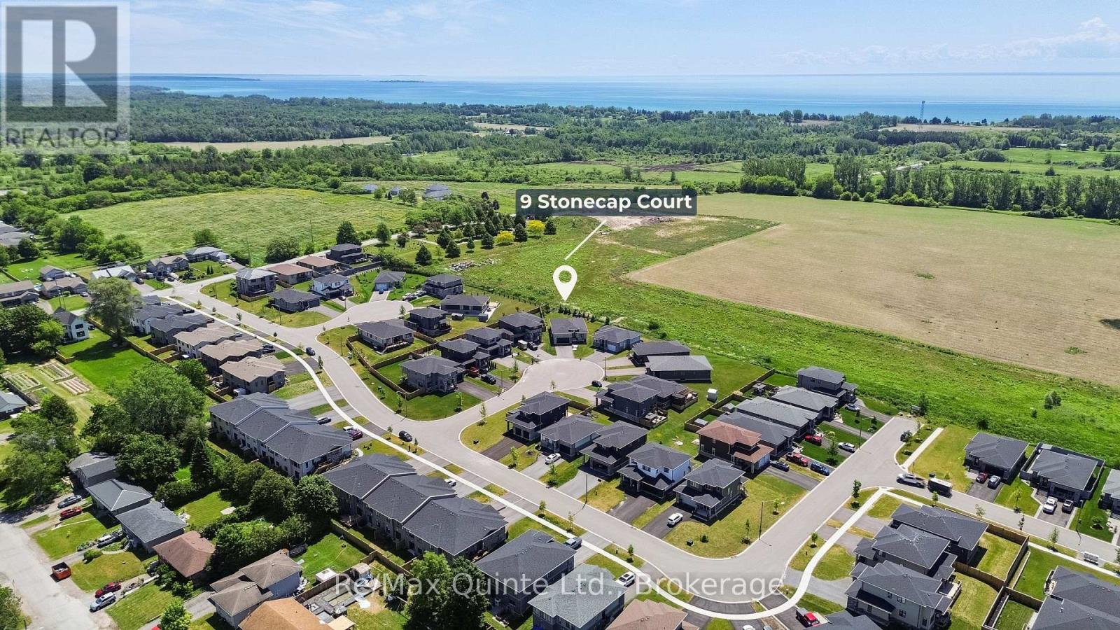 9 STONECAP COURT