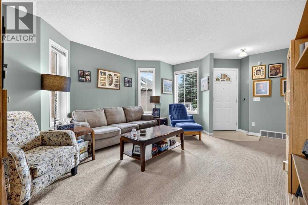 6 Harvest Grove Green NE