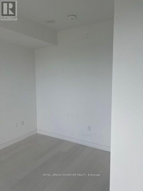 4808 - 3883 QUARTZ ROAD