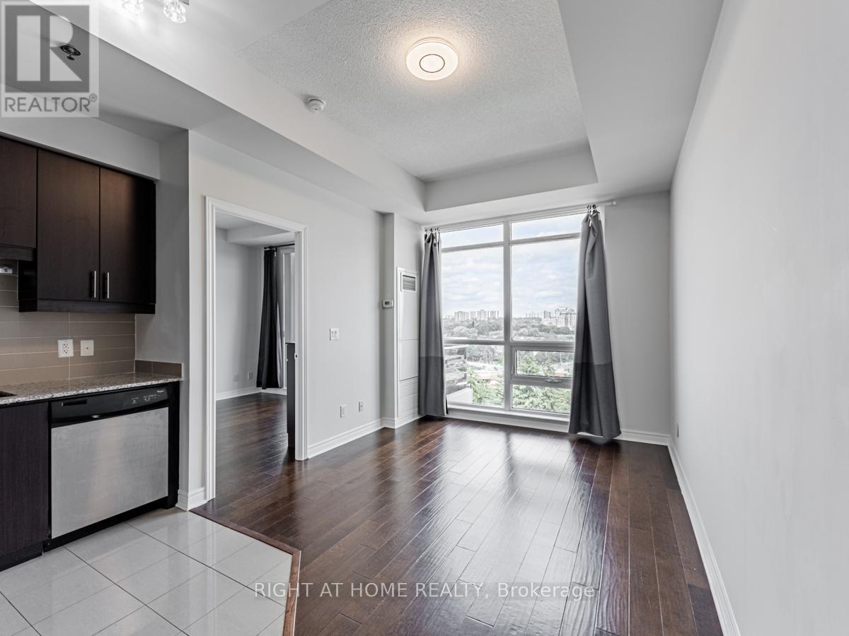 1008 - 2756 OLD LESLIE STREET