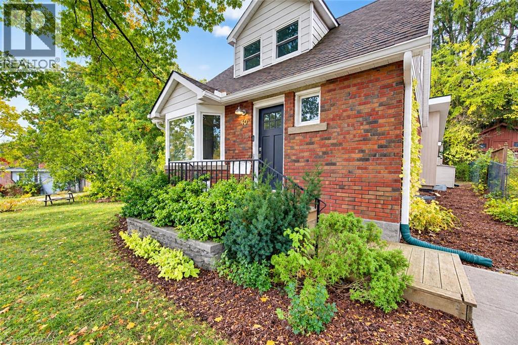 40 FOREST Road