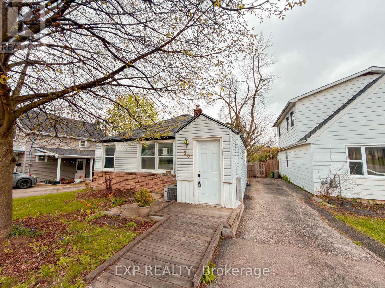 50 EMERY STREET W
