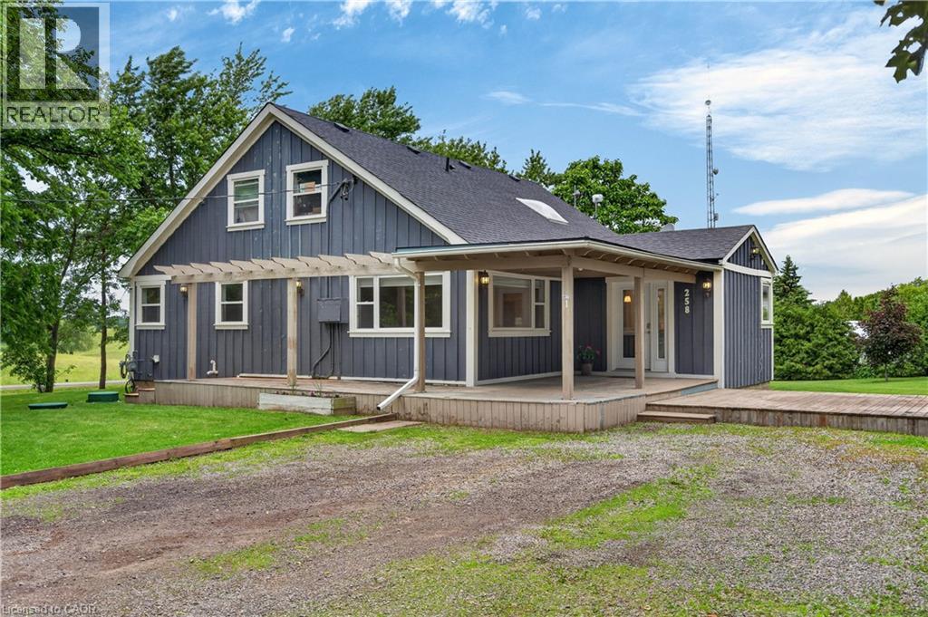 258 LYNDEN Road