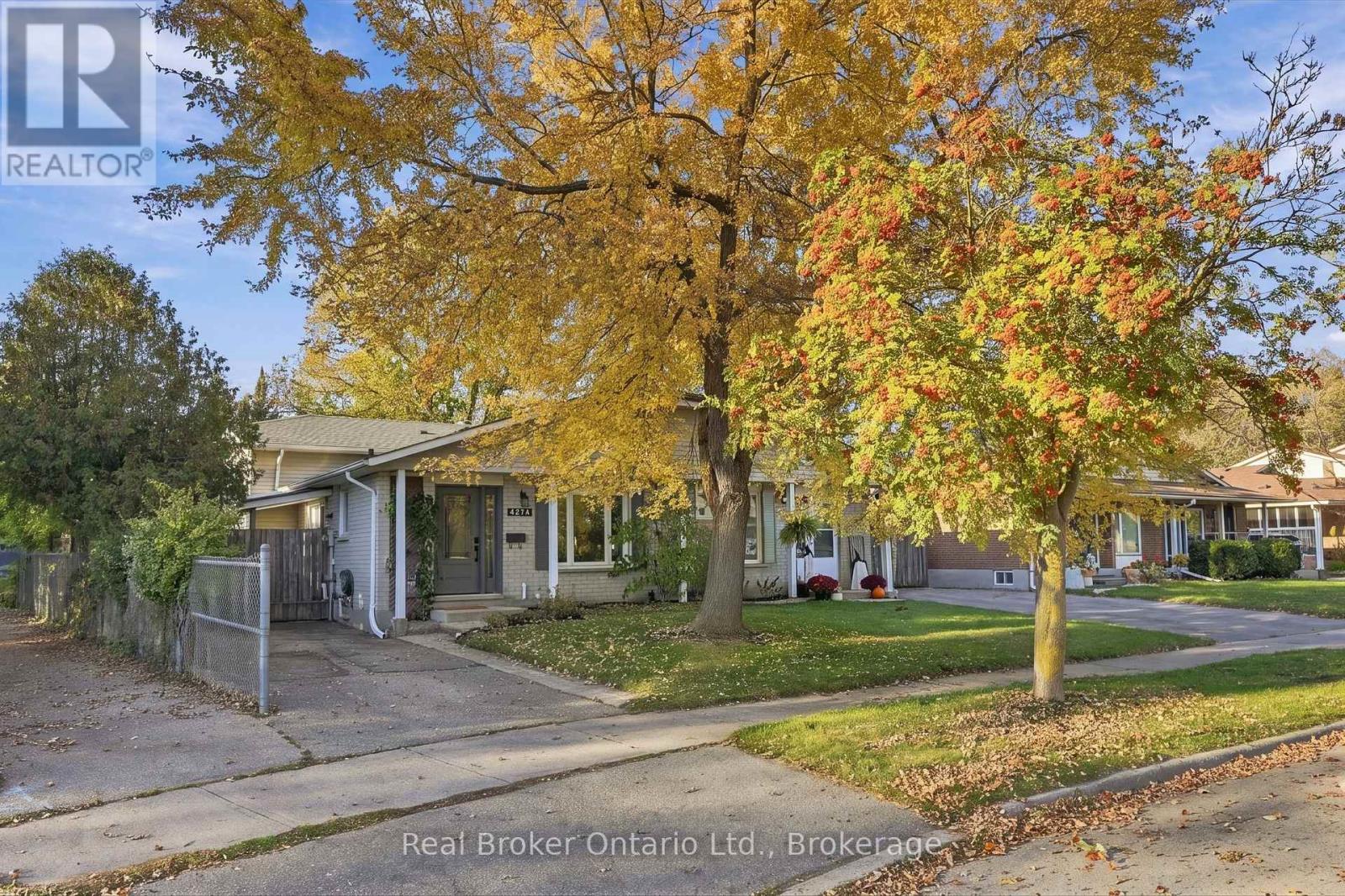 427A DAYNA CRESCENT