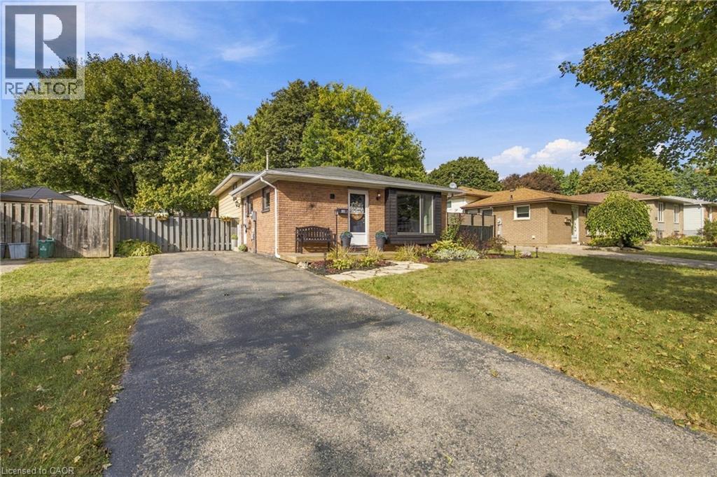 109 WOODLAWN Avenue