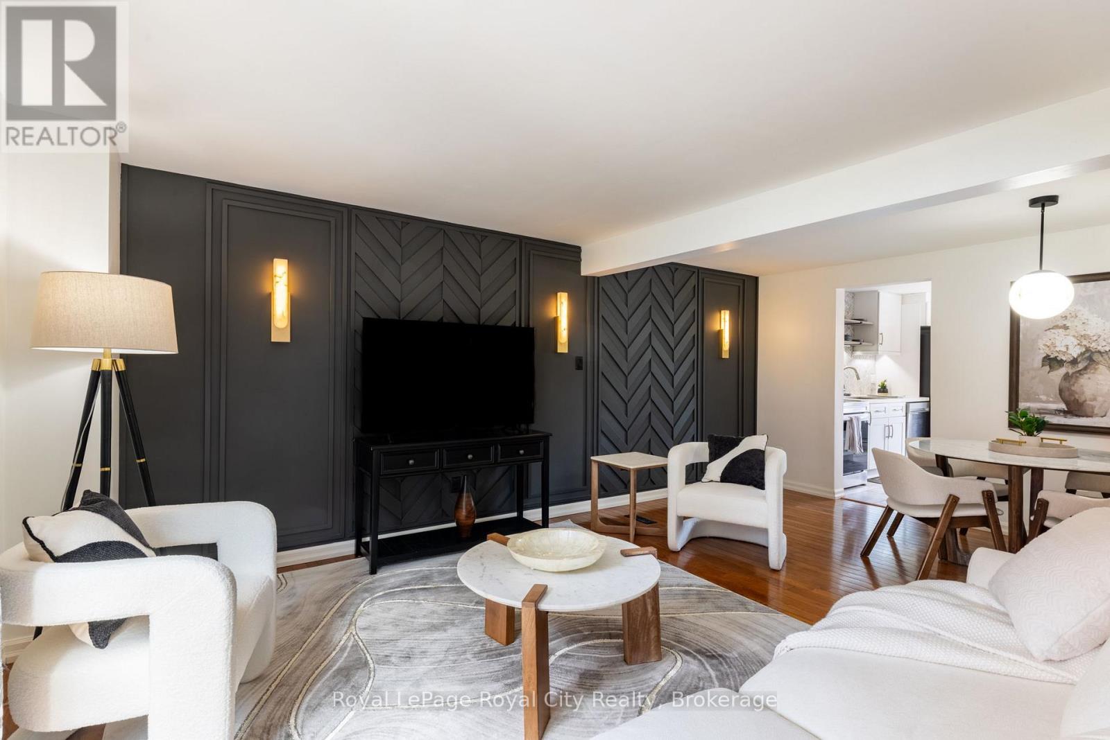 245 ELMIRA ROAD S