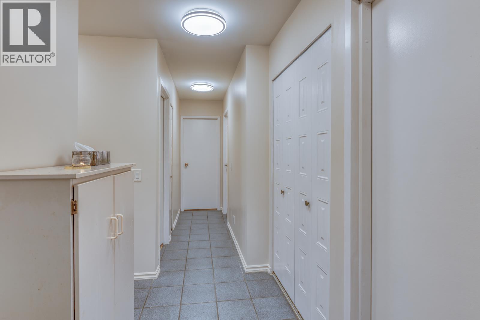 T4907 3980 CARRIGAN COURT