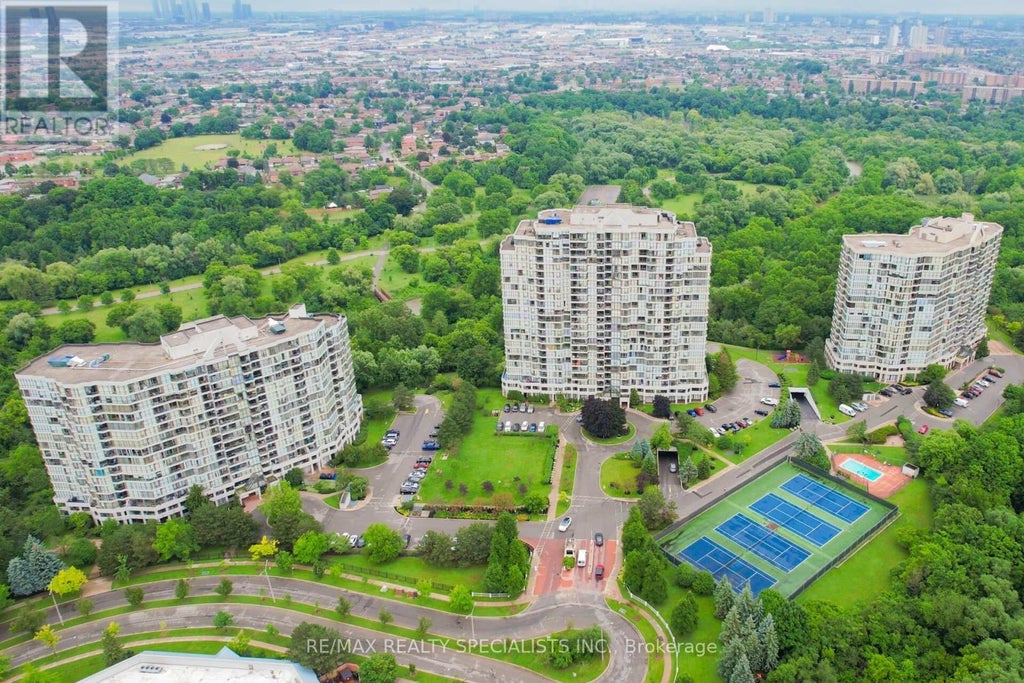 611 - 1 ROWNTREE ROAD, TORONTO (MOUNT OLIVE-SILVERSTONE-JAMESTOWN), ON M9V 5G7 - Image 3728653066.jpeg?d=l