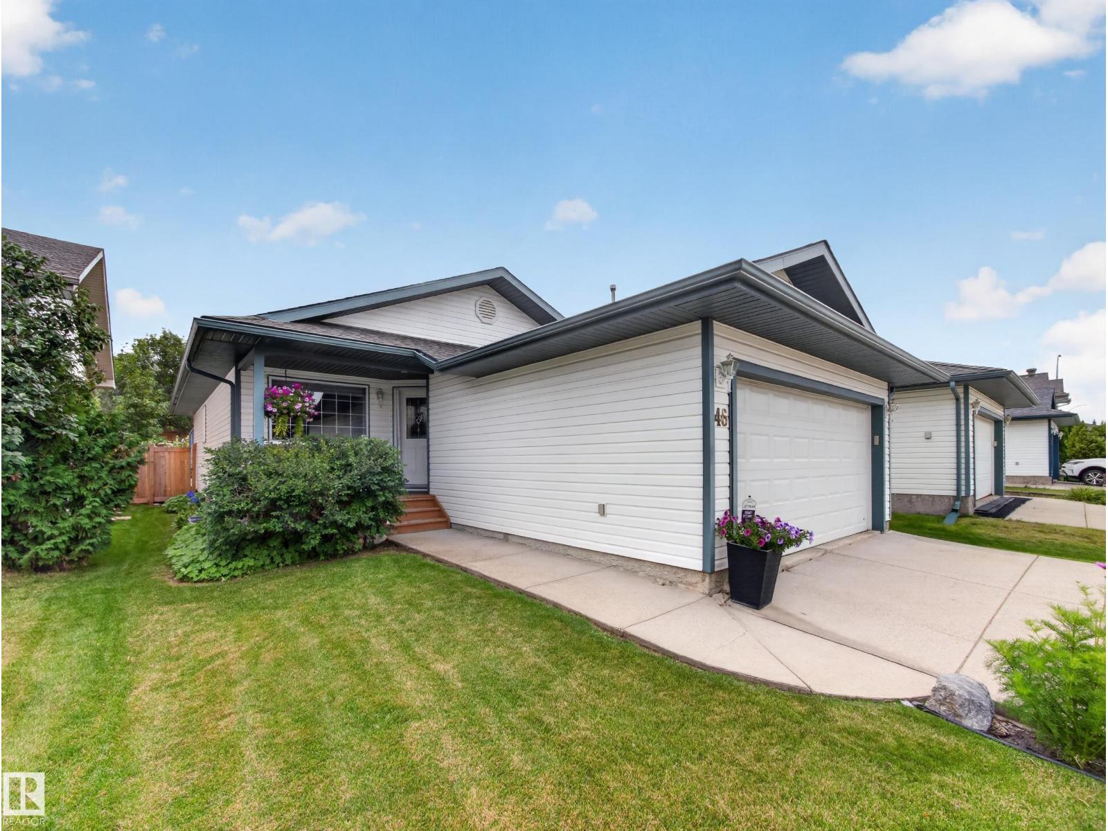 46 HAWTHORNE CR