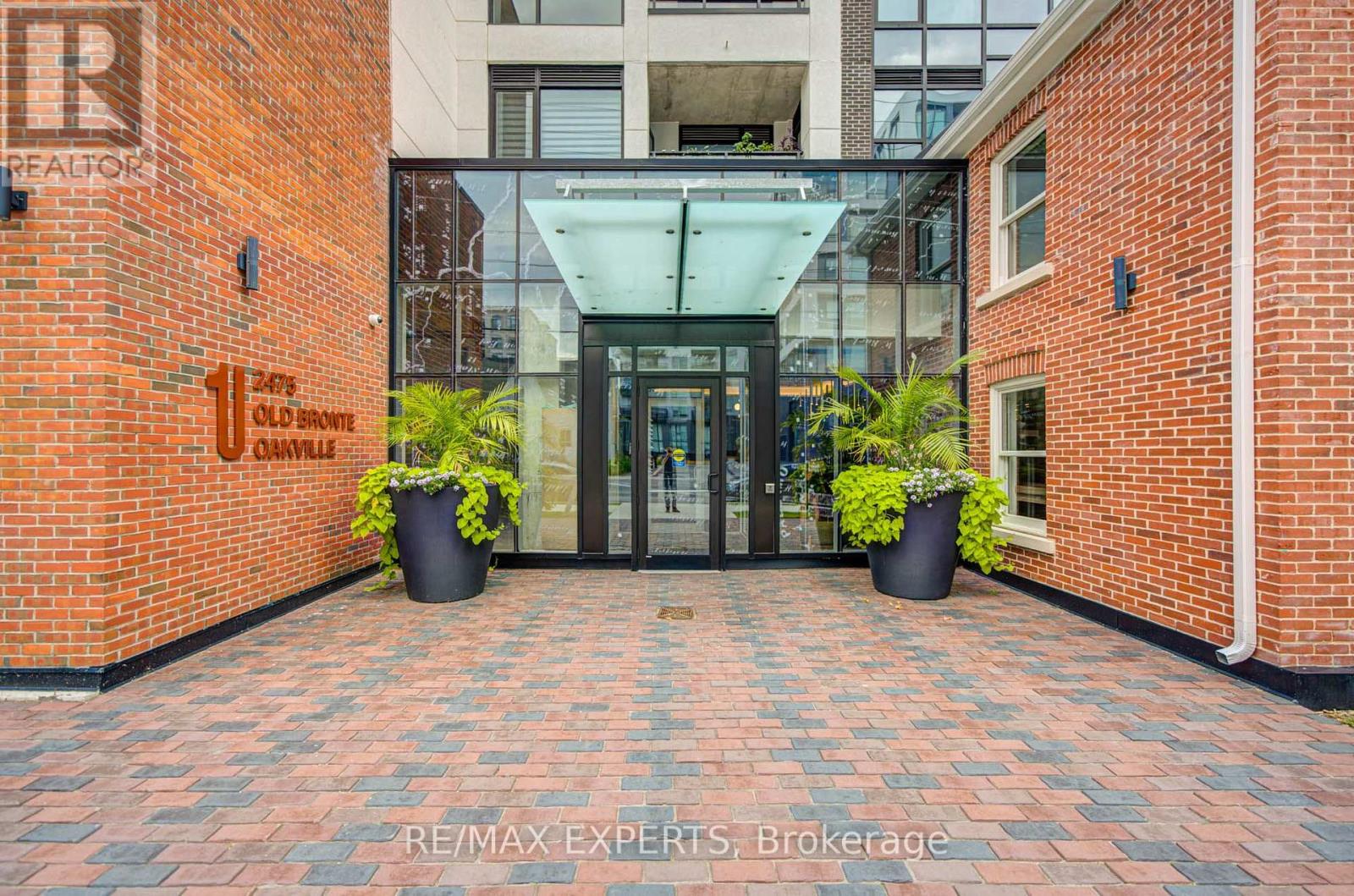 210 - 2475 OLD BRONTE ROAD