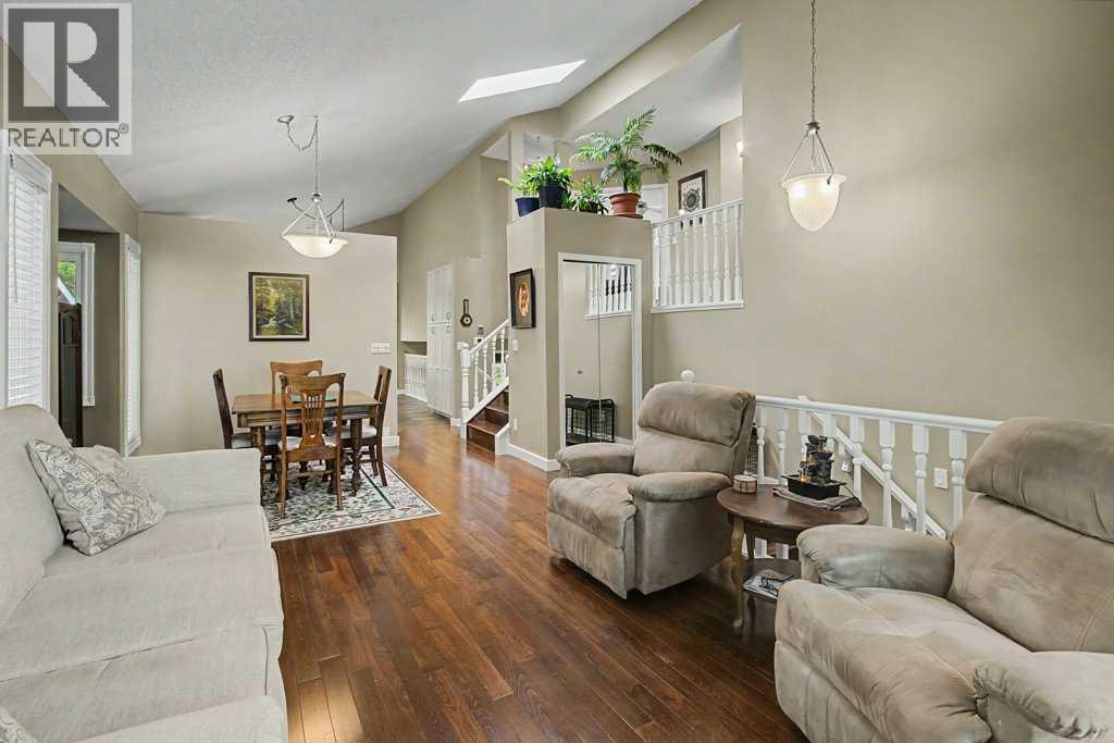 43 Riverside Road SE