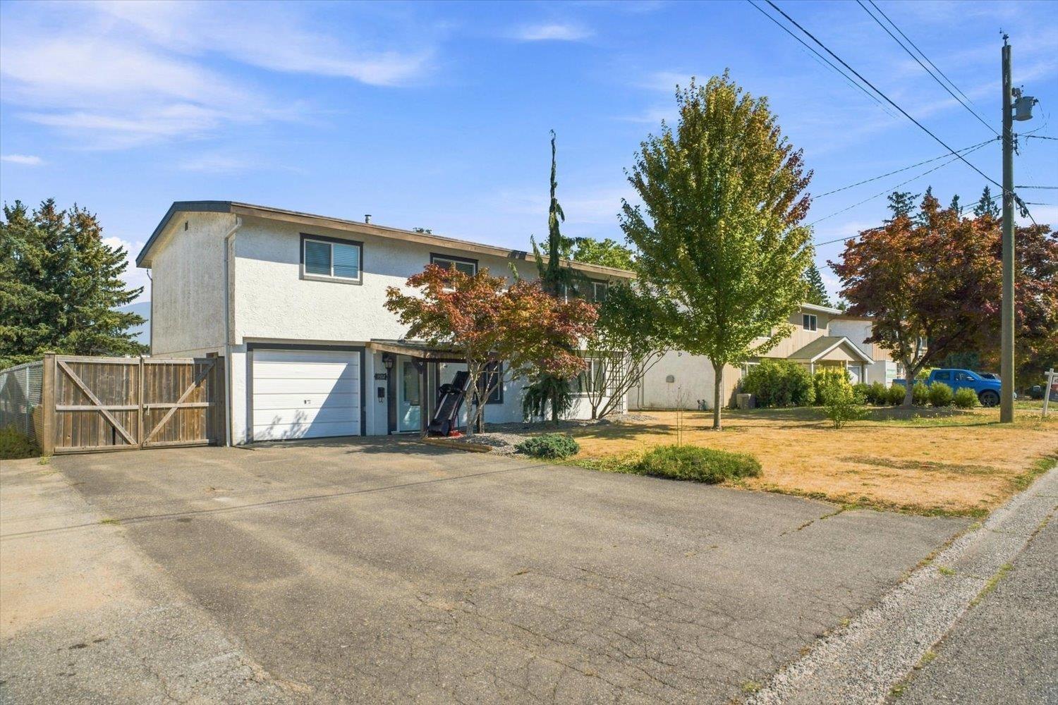 9334 JAMES STREET, Chilliwack Proper East