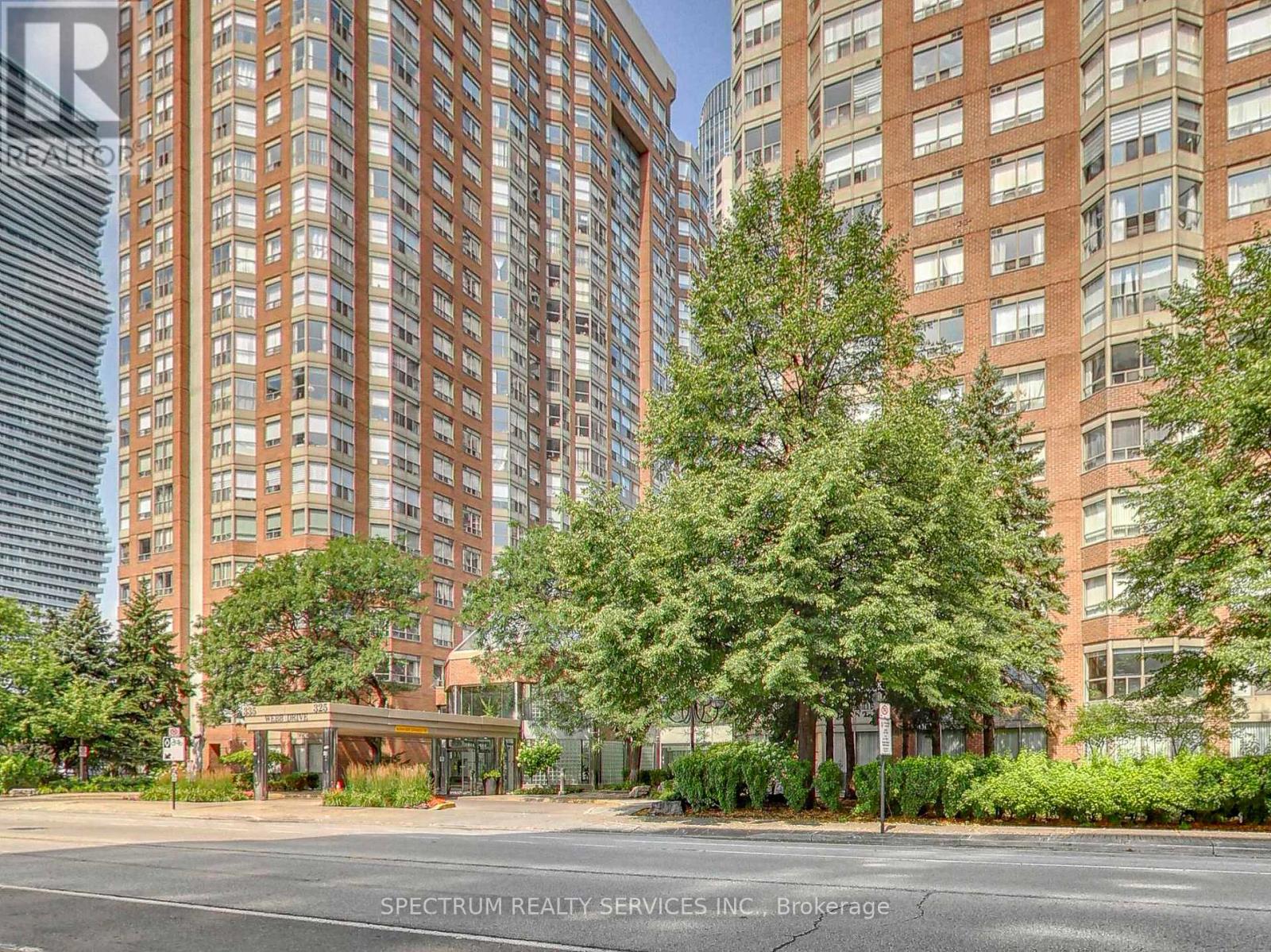 1603E - 325 WEBB DRIVE