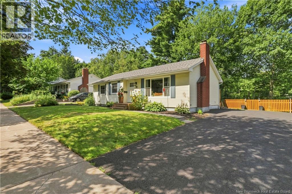 150 Charing Crescent