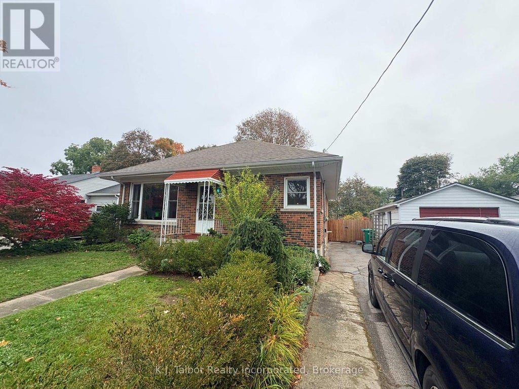 207 CAMERON STREET, GODERICH (GODERICH (TOWN)), ON N7A 3K9 - Image 2199850740.jpeg?d=l
