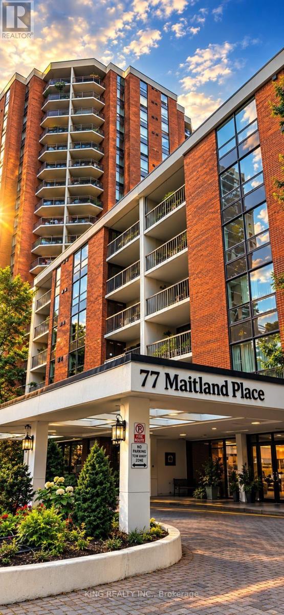 421 - 77 MAITLAND PLACE