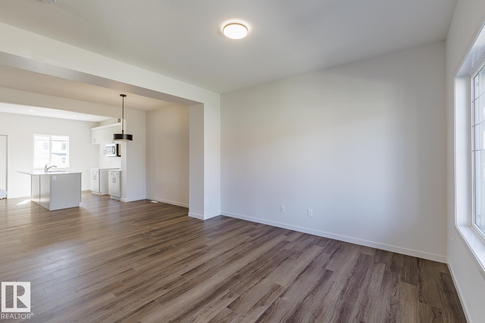 3611 TRIOMPHE BV