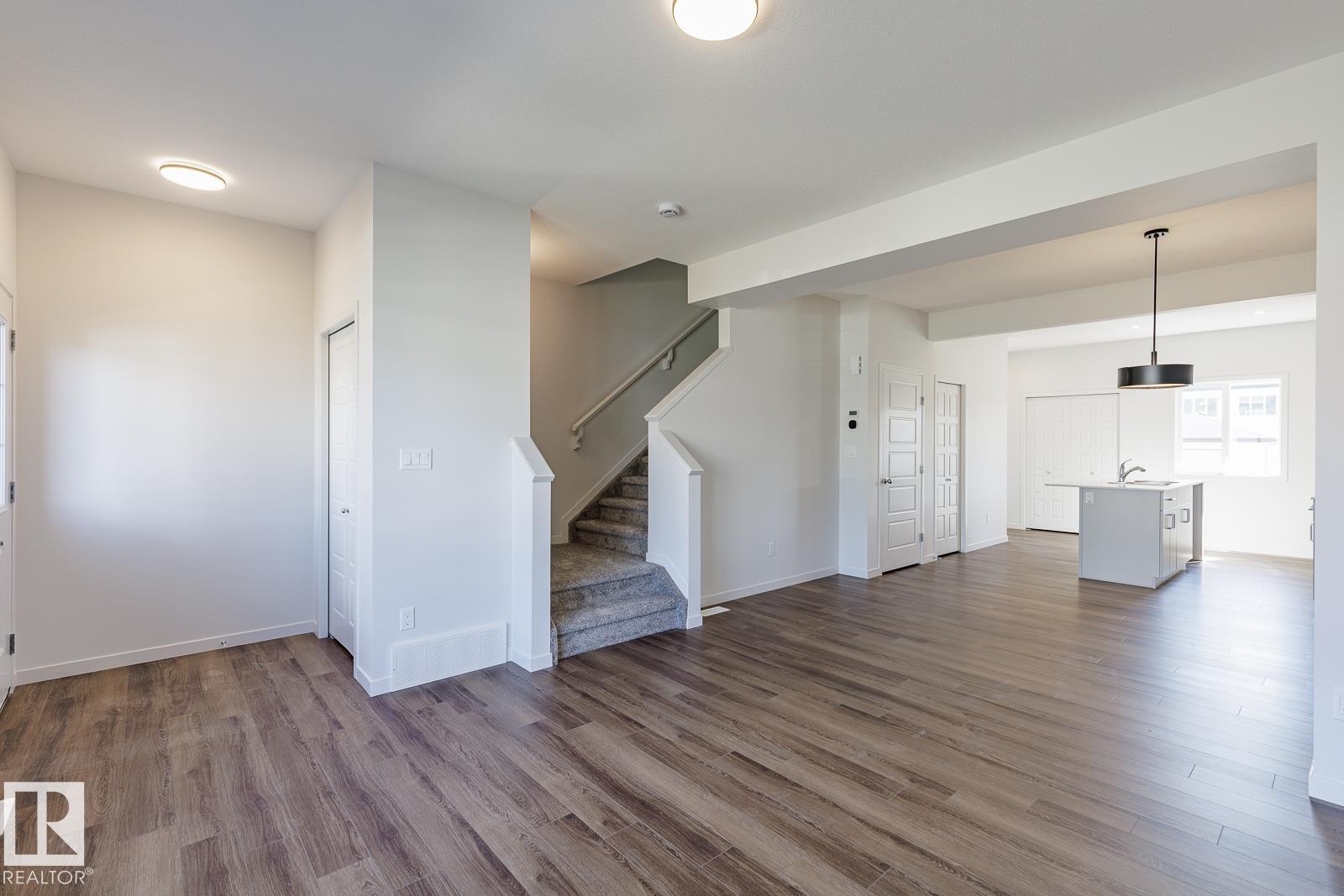 3611 TRIOMPHE BV