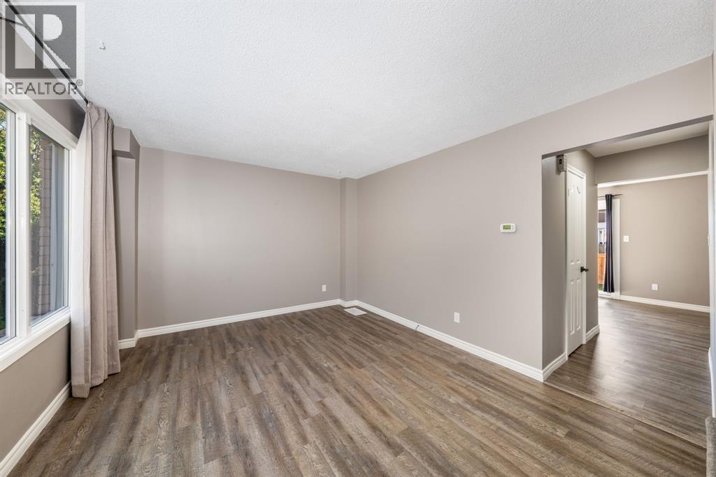 82 FINCH DRIVE Unit# 39 - Photo 4