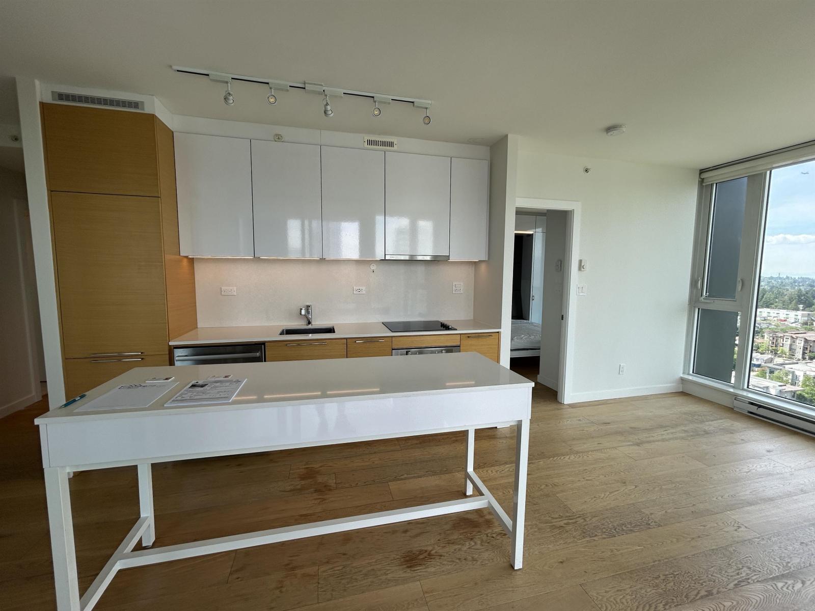 2406 13438 CENTRAL AVENUE