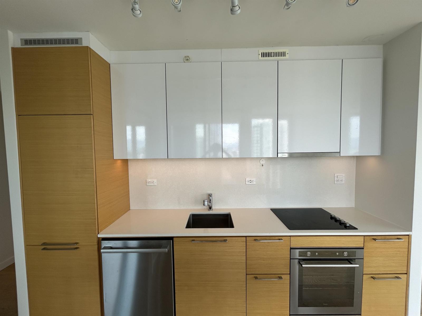 2406 13438 CENTRAL AVENUE