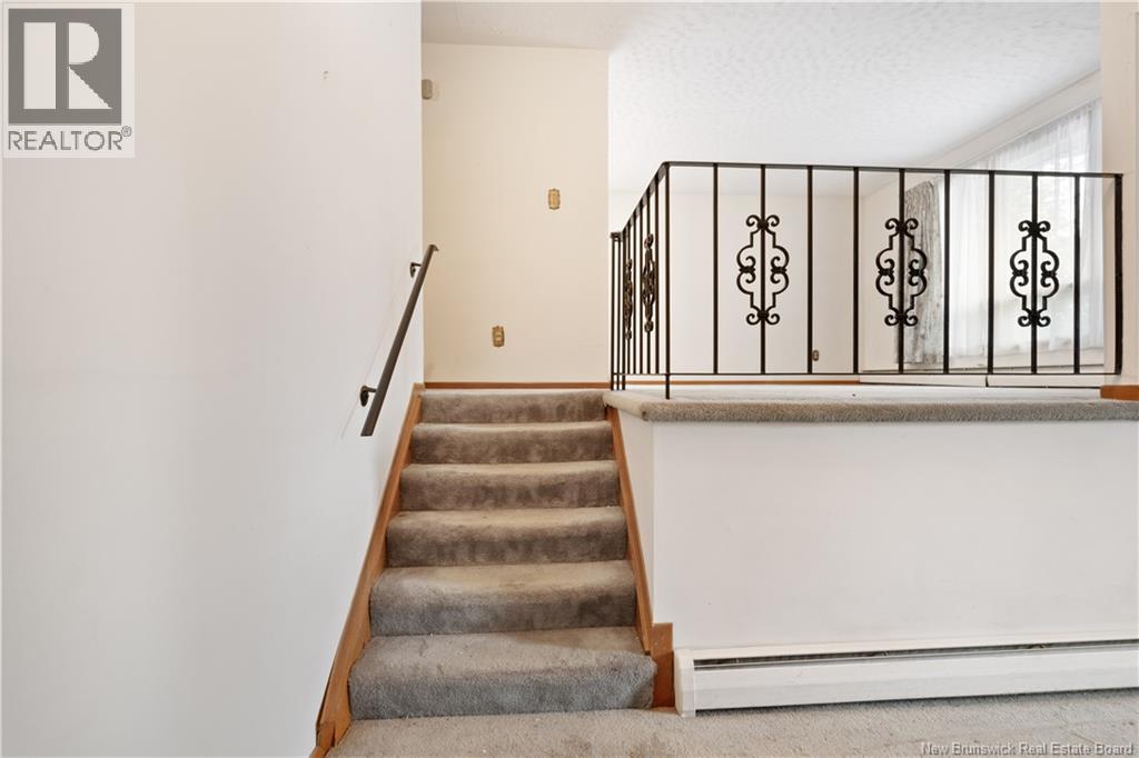 69 Chandler Crescent