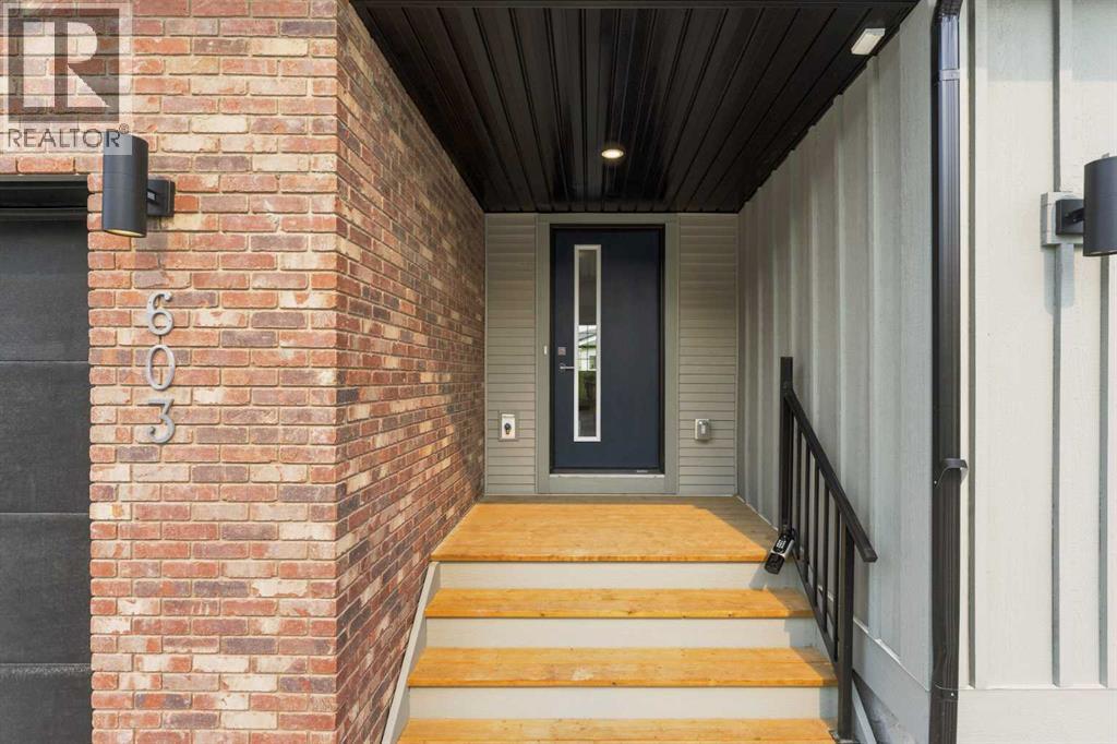 603, 201 Cooperswood Green SW