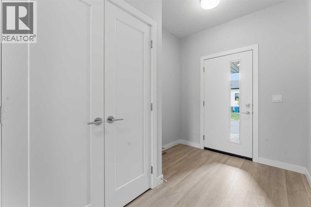 603, 201 Cooperswood Green SW