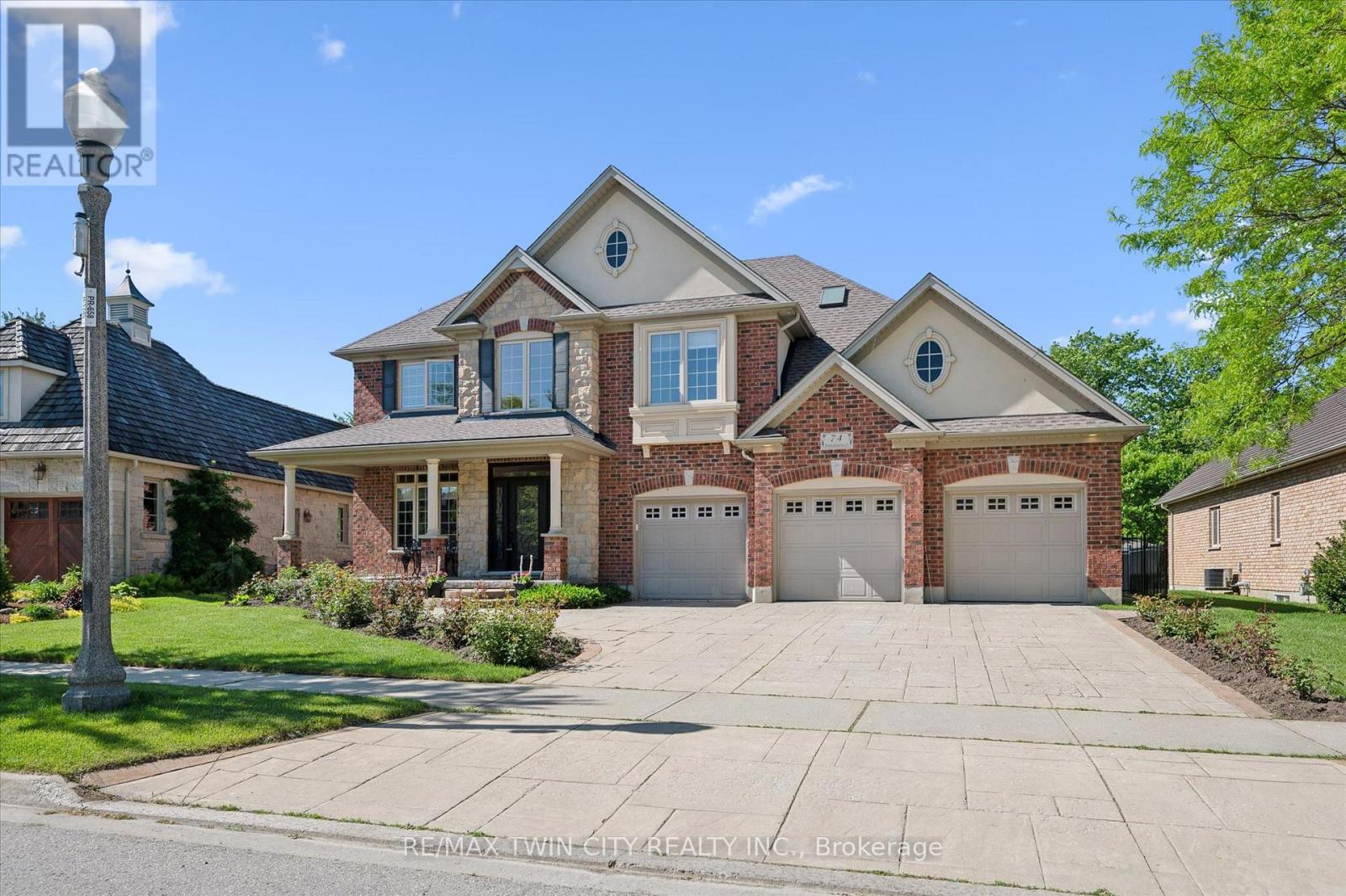 74 PENNSYLVANIA CRESCENT