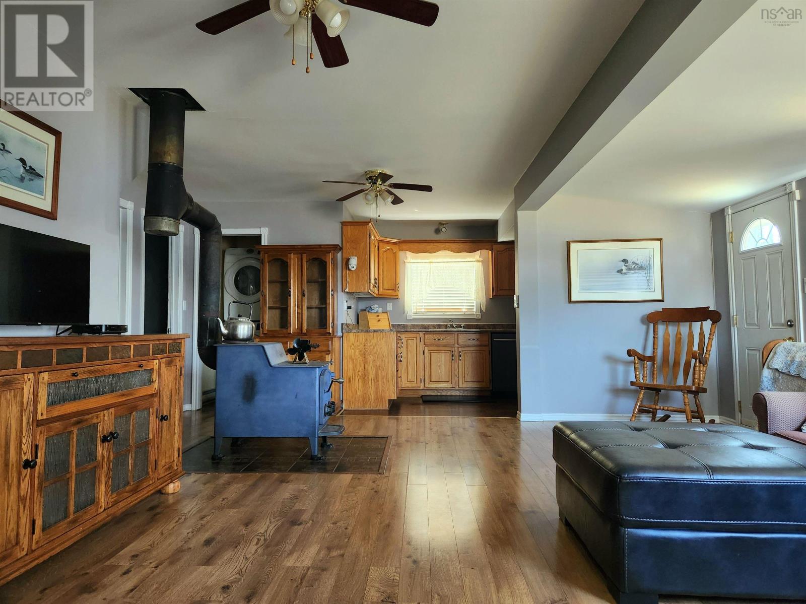 2280 Loch Lomond Road - Photo 4