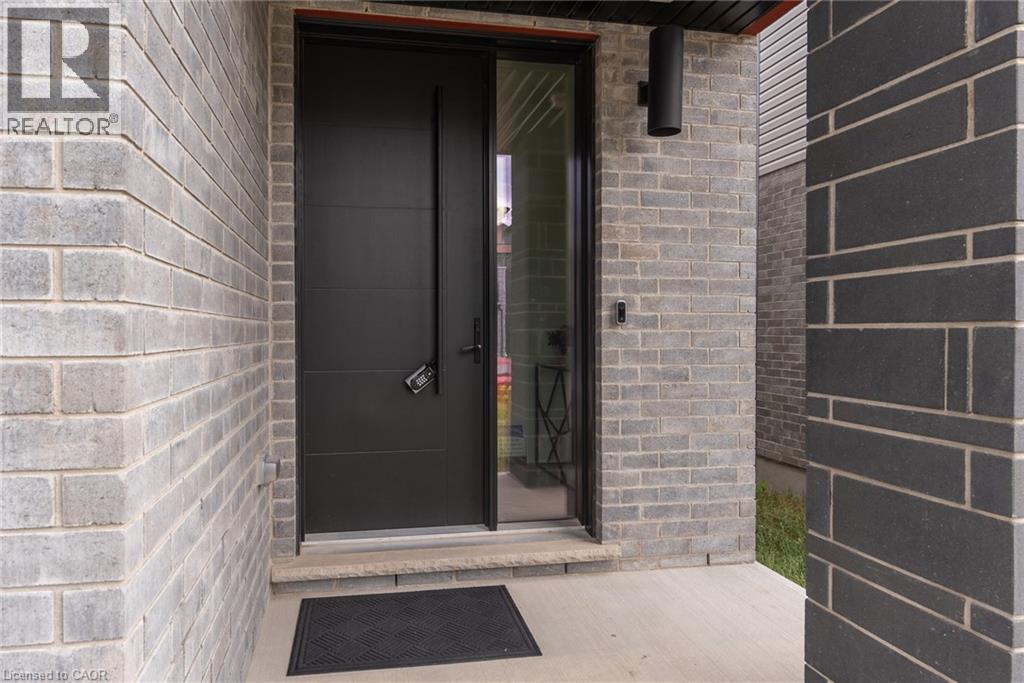 350 CANADA PLUM Street
