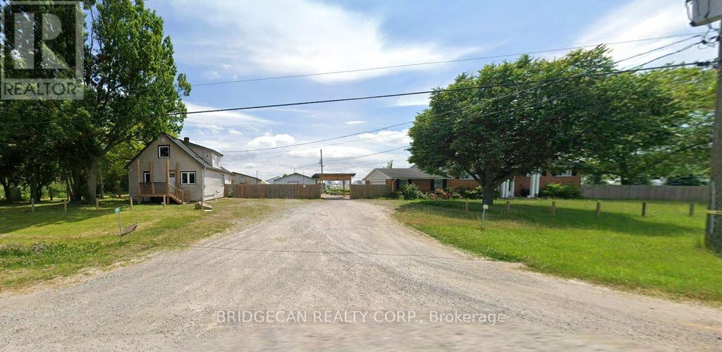 1269 1273 LARKIN ROAD E