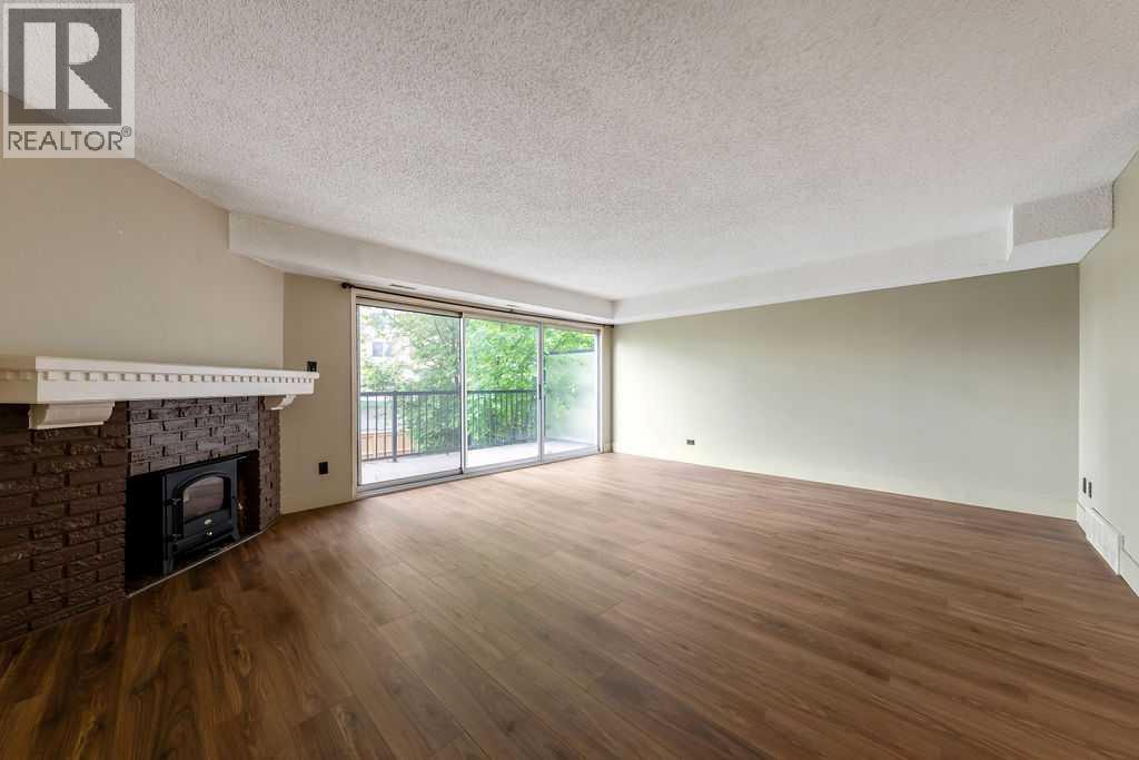 12, 2204 Paliswood Road SW