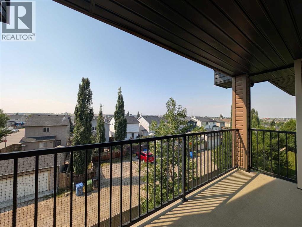1421, 8 Bridlecrest Drive SW