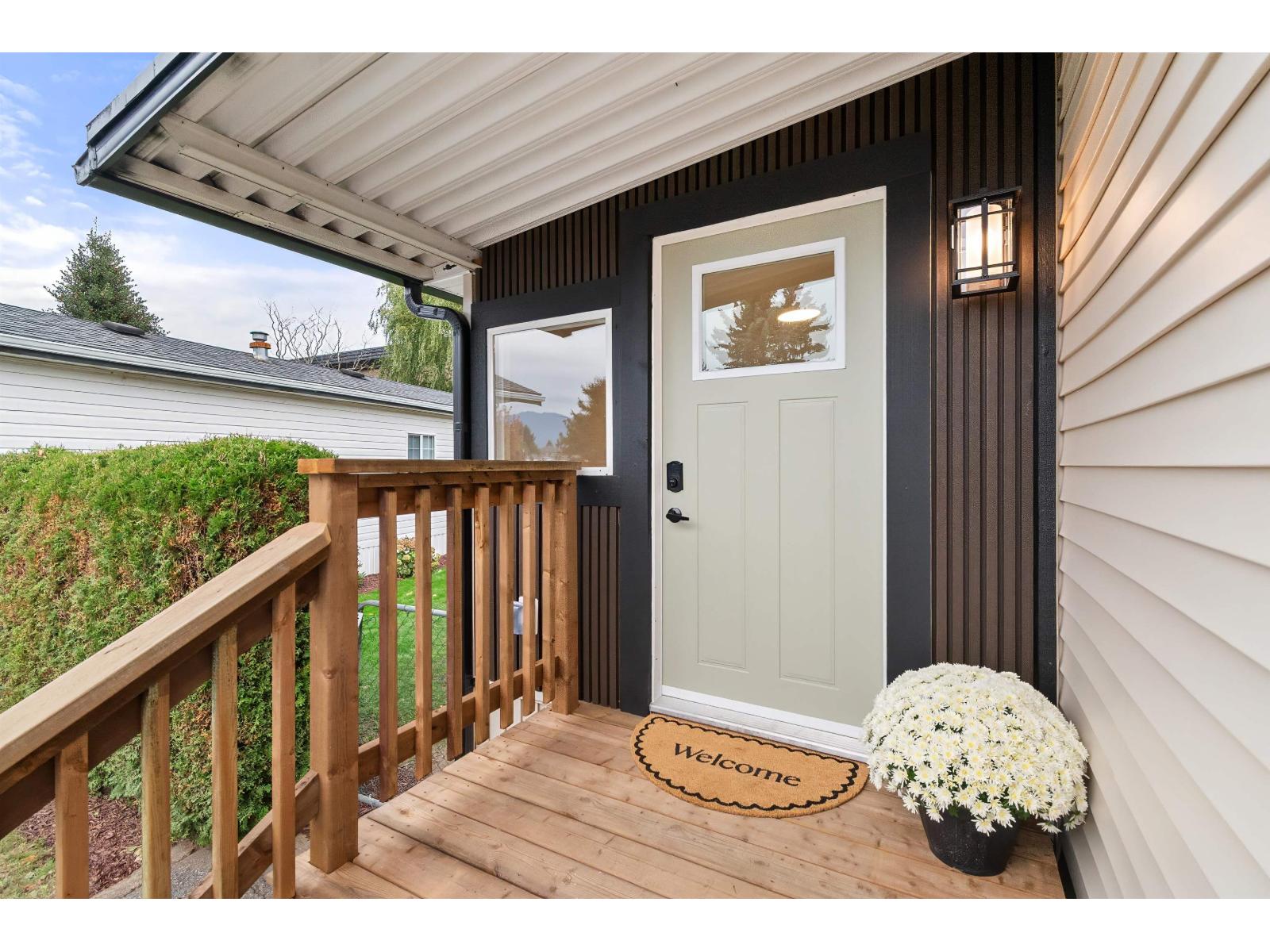 44 45640 WATSON ROAD, Garrison Crossing