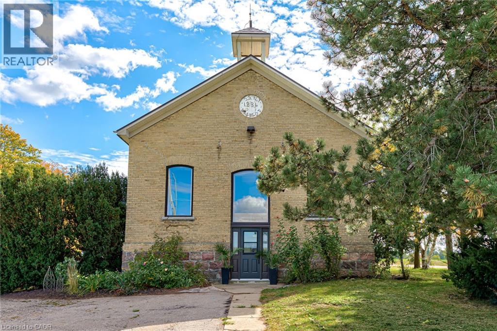 2653 HURON Road