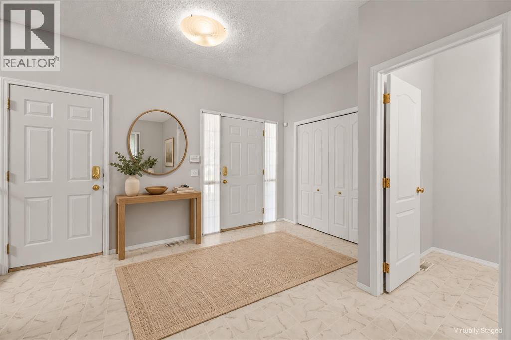 15 Hidden Ranch Crescent NW