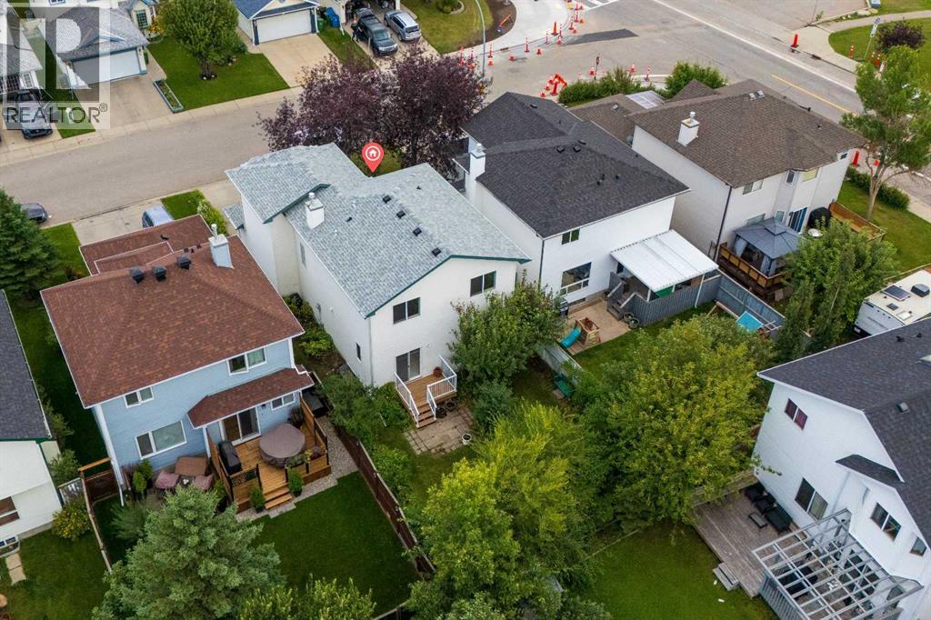 15 Hidden Ranch Crescent NW