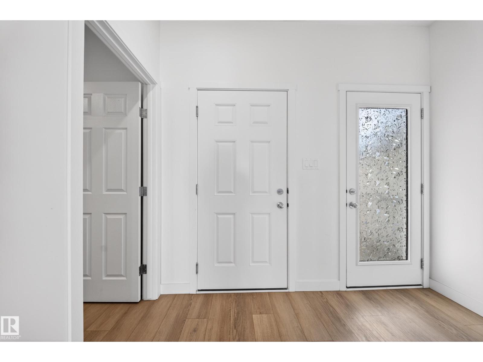 1684 12 ST NW