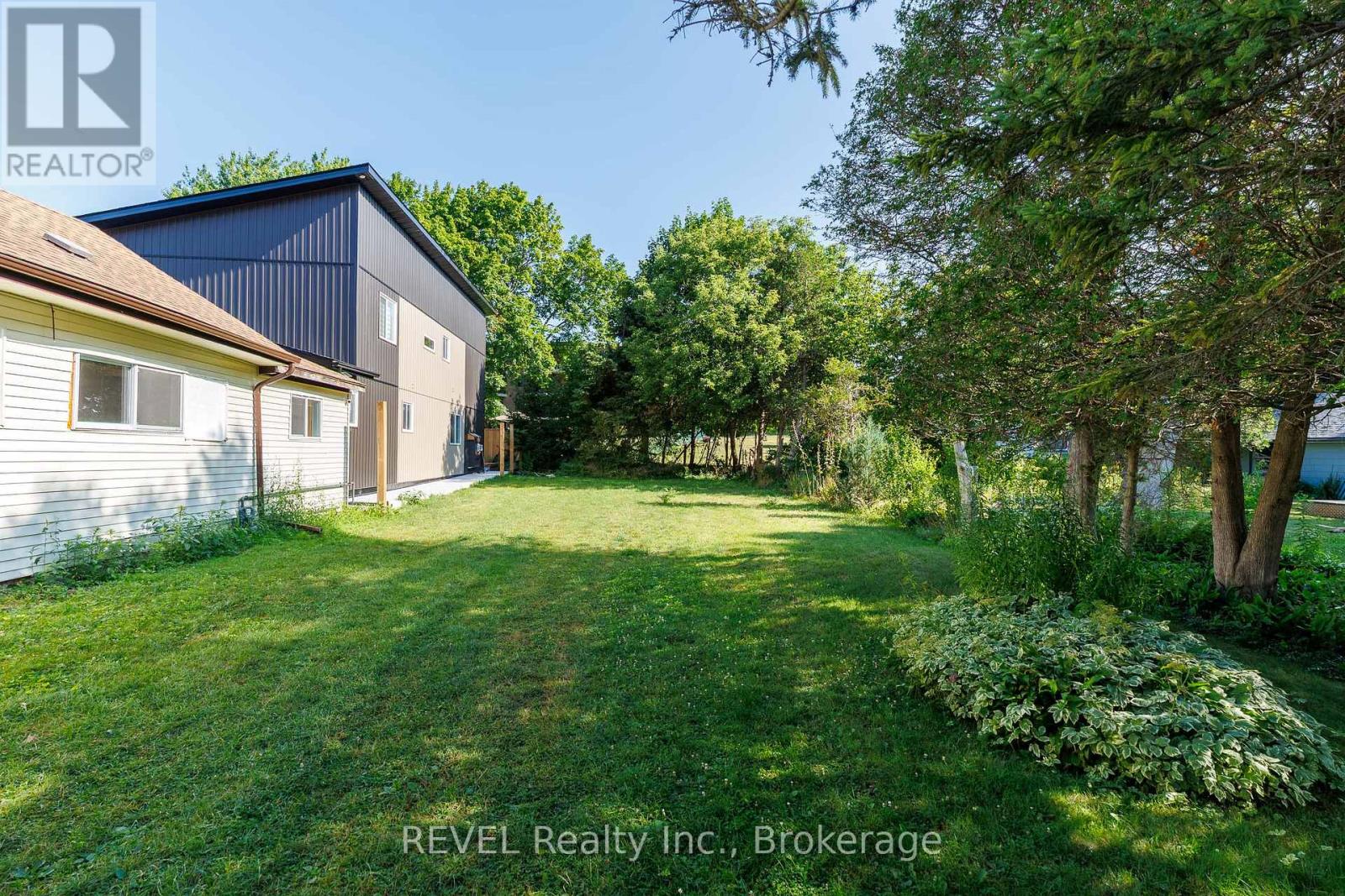 3914 (LOT 240) ALEXANDRA ROAD